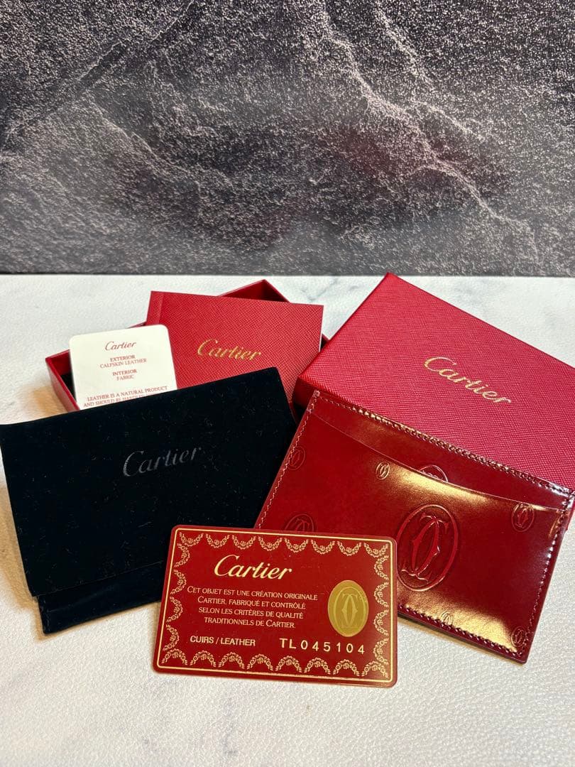 《 未使用品 》 カルティエ カードケース ハッピーバースデー