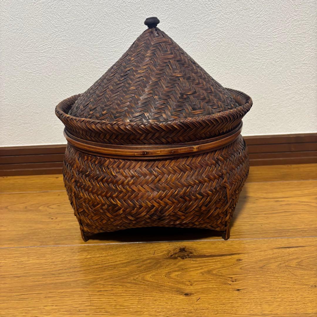【良品】蓋付き　籠　アンティーク　竹細工　骨董　大小２個セット