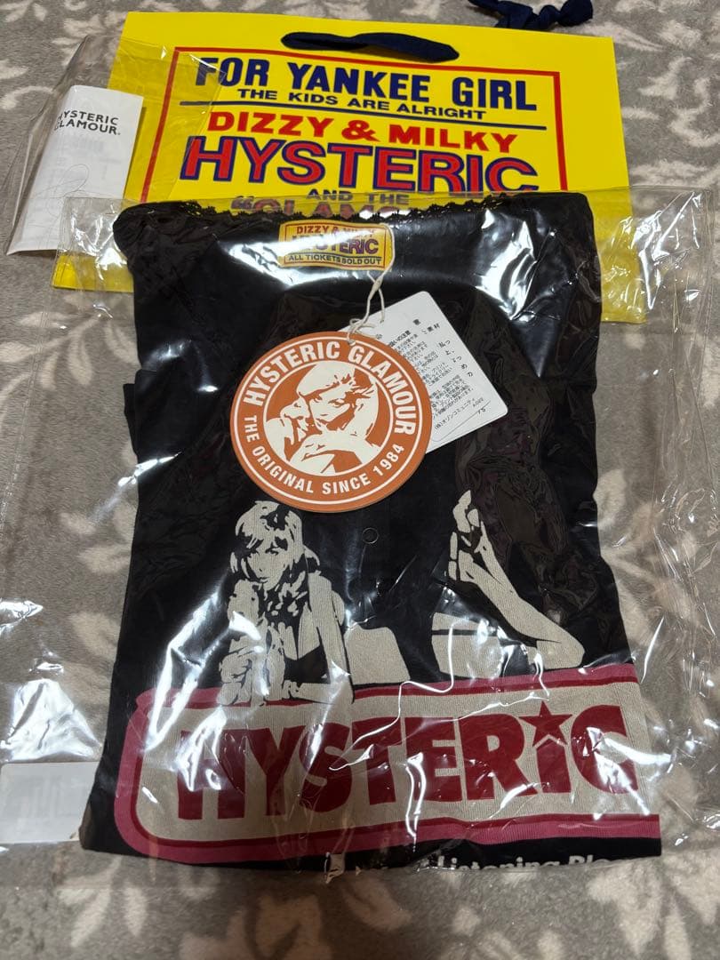 LE SSERAFIMルセラフィムサクラ着用新品タグ付き全店完売