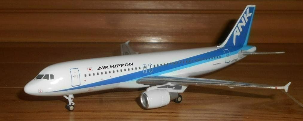 1/200 ANK エアーニッポン　A320　JA8390プラ製