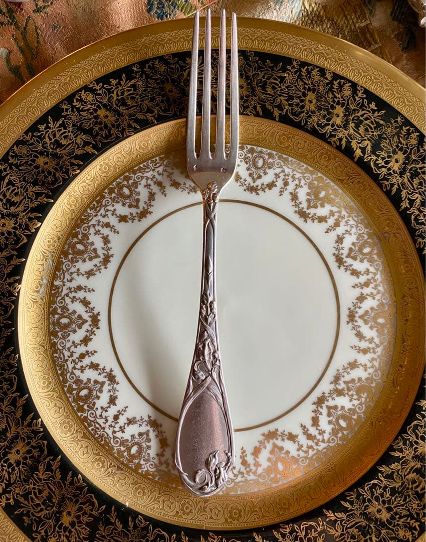 特価企画　ピュイフォルカ　アイリス　純銀ディナースプーン　フォーク各2本