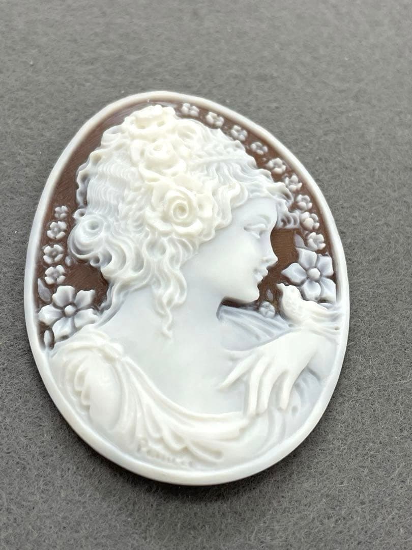 シェル　カメオルース　ラファエレ　ペルニーチェ