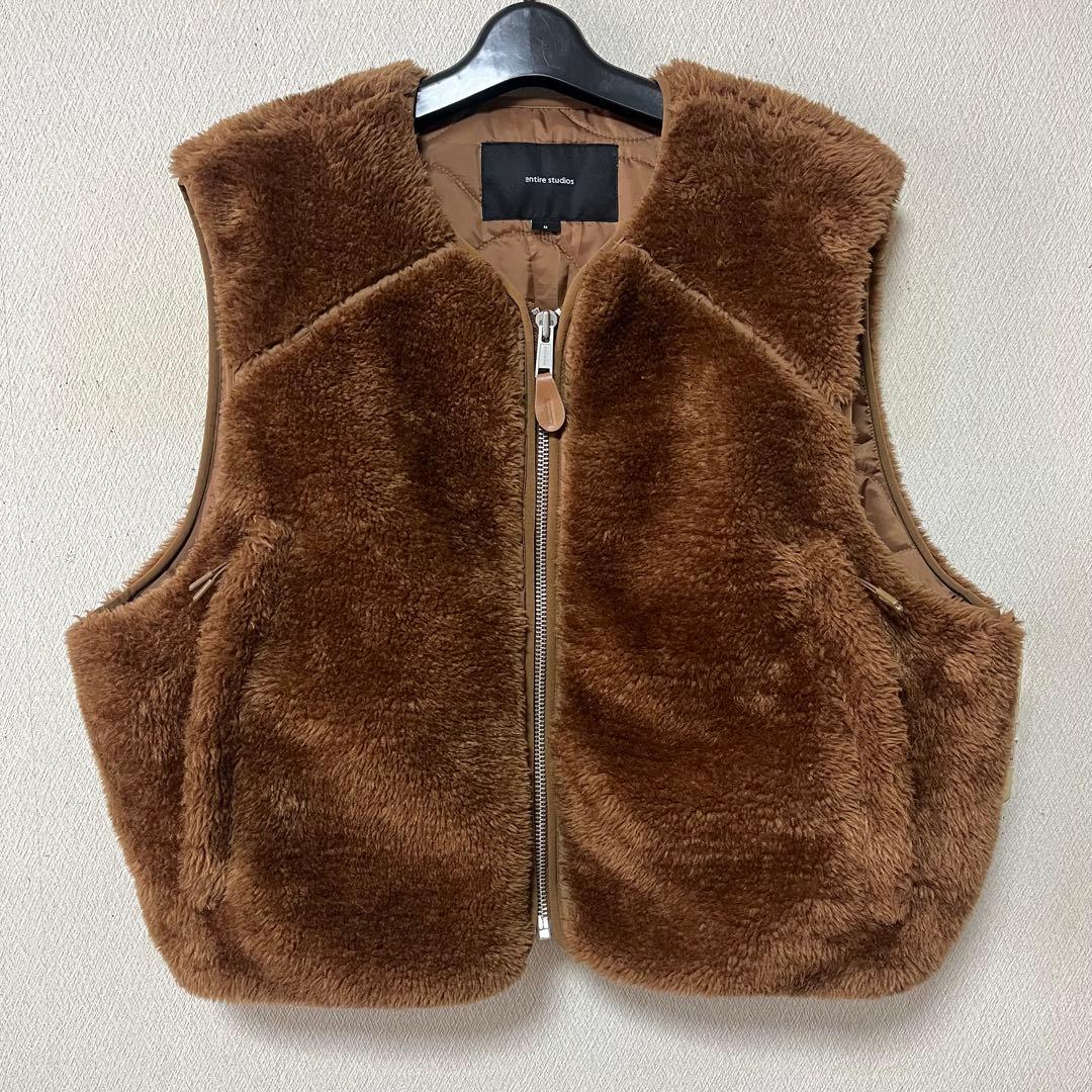 美品】entire studios フリースボアベスト ／Mメンズ