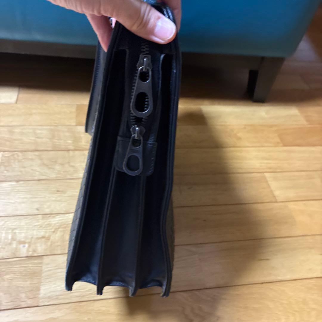 ボッディガベネタ　ビジネスバッグ