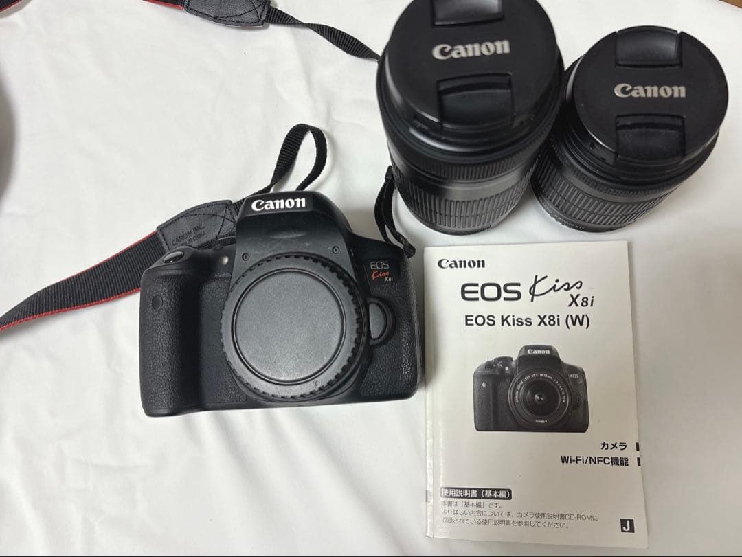 Canon EOS kiss x8i ダブルズームキット
