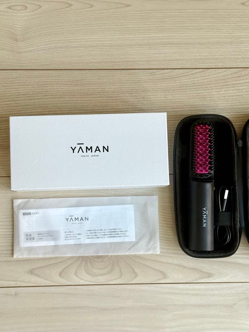 YAMAN ブラシヘアアイロン 黒 ケース付き