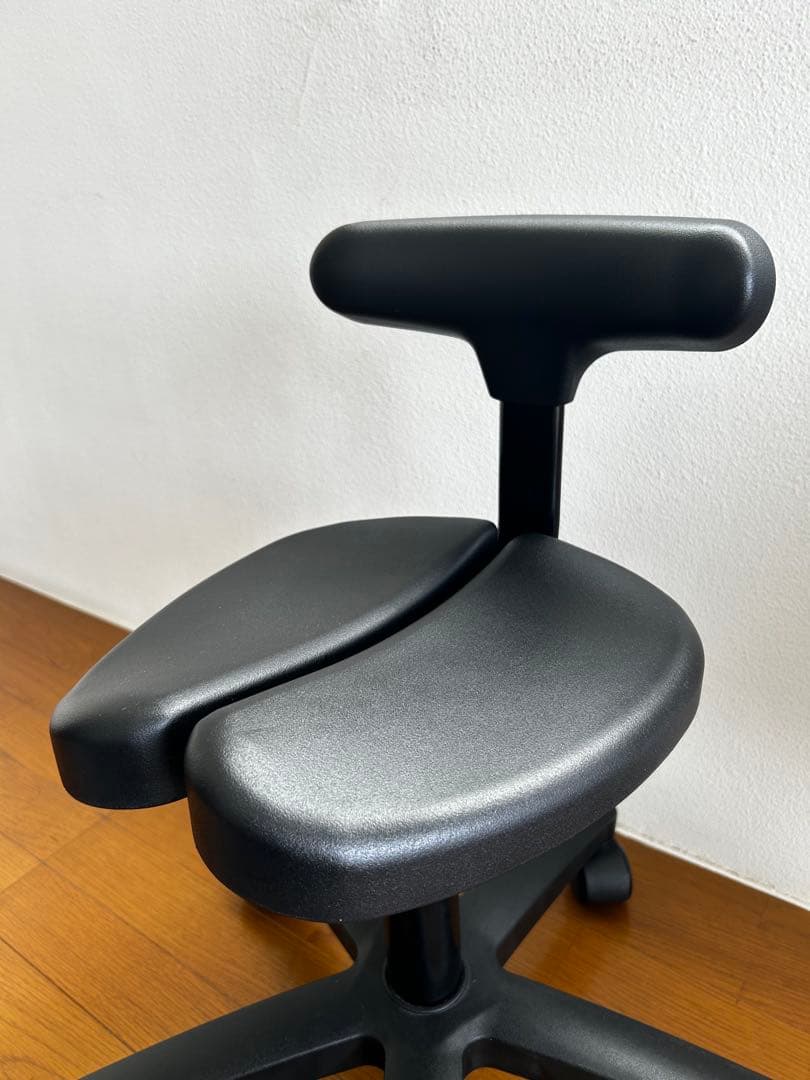 ⬜️もいもいさん専用⬜️アーユルチェアー　オクトパス　ブラック　※を必読！！