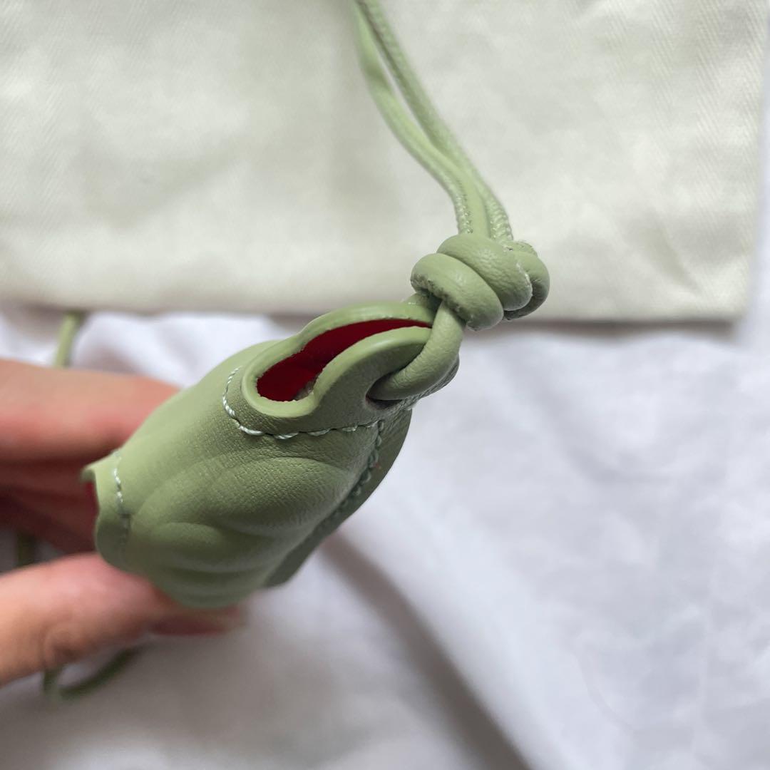 LOEWE Pea Pod ロエベ　ピーポッド　チャーム 完売品 美品