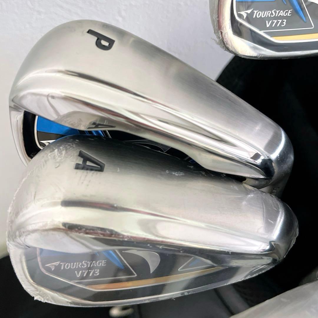 ほぼ新品未使用品　ビニール付　数量限定カラー　ツアーステージ　ゴルフクラブセット