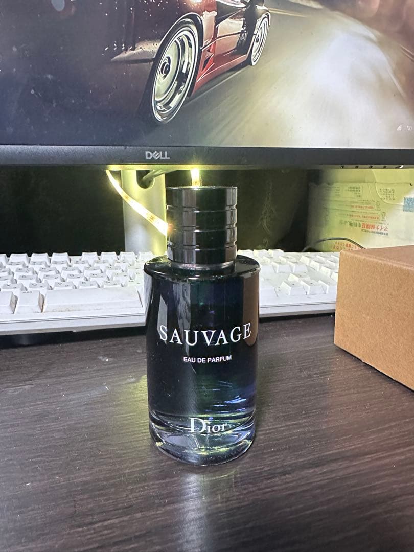 香水(男性用) Dior SAUVAGE Eau de Parfum