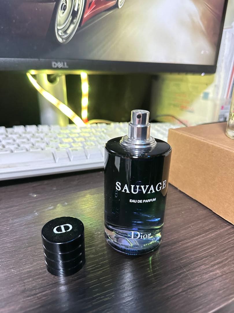 香水(男性用) Dior SAUVAGE Eau de Parfum
