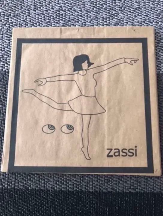 zassi ／ ほっぺたの騒ぎ方