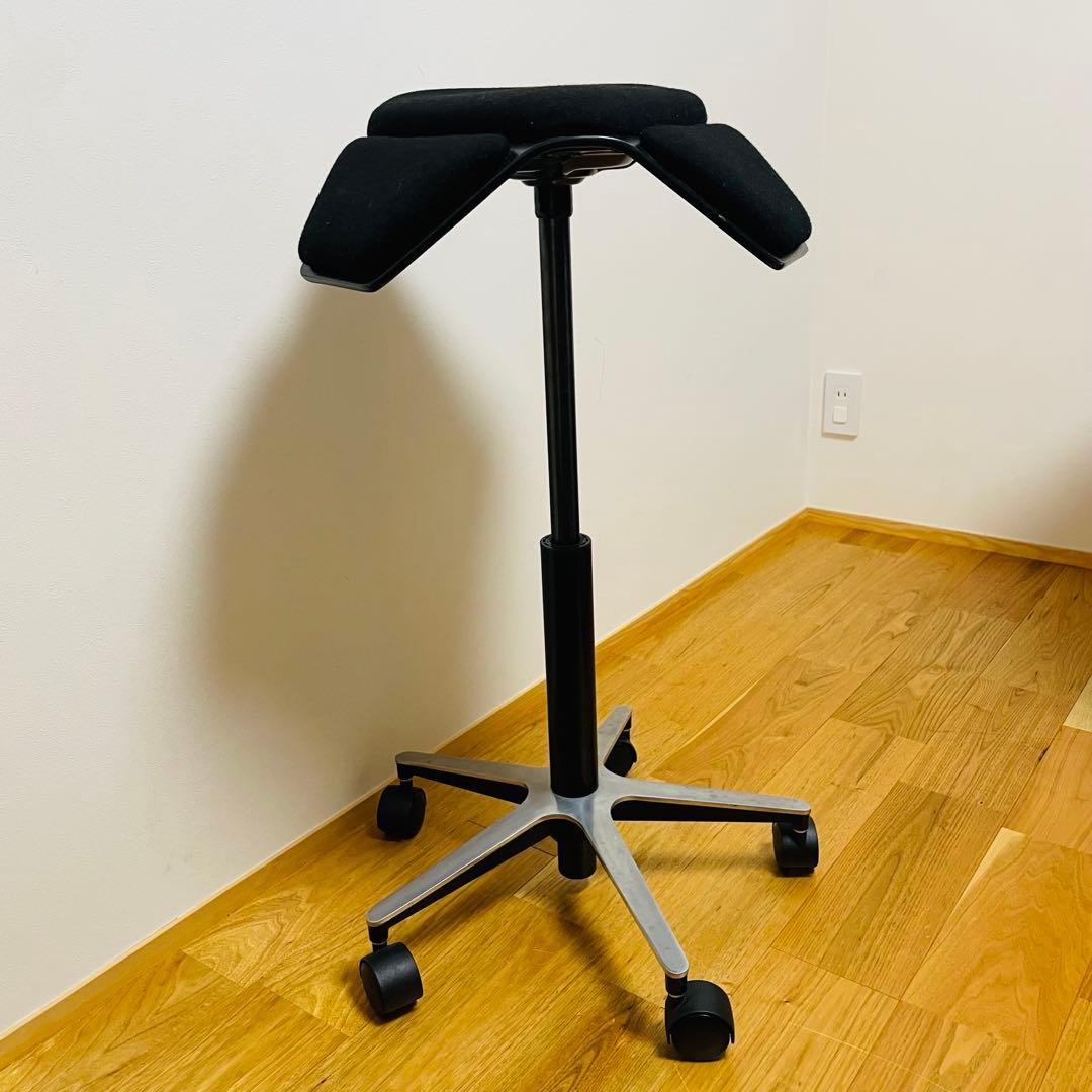 北欧 フィンランド ILOA＋ イロアプラス チェア スツール 昇降付 姿勢矯正