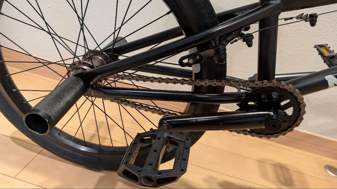 【★くまさん★　】MOTEL WORKS AUX E BMX 20インチ