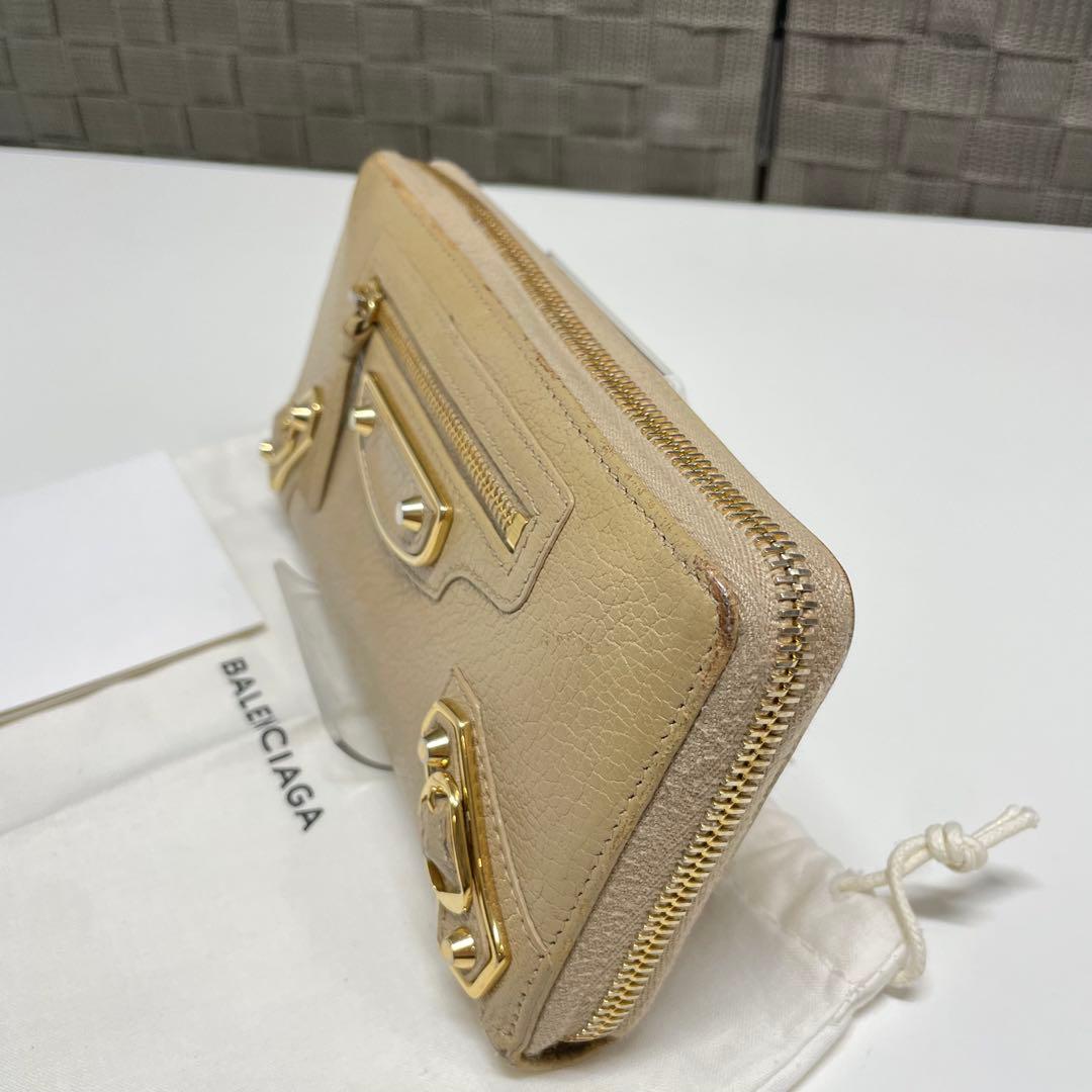 ぼ*ん様 BALENCIAGA シティ　ベージュレザー長財布