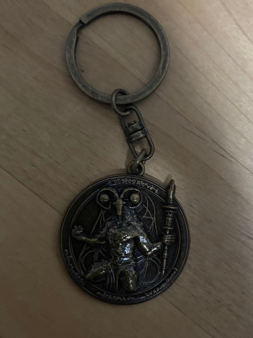 TORCH TORCH リブラのメタルキーホルダー