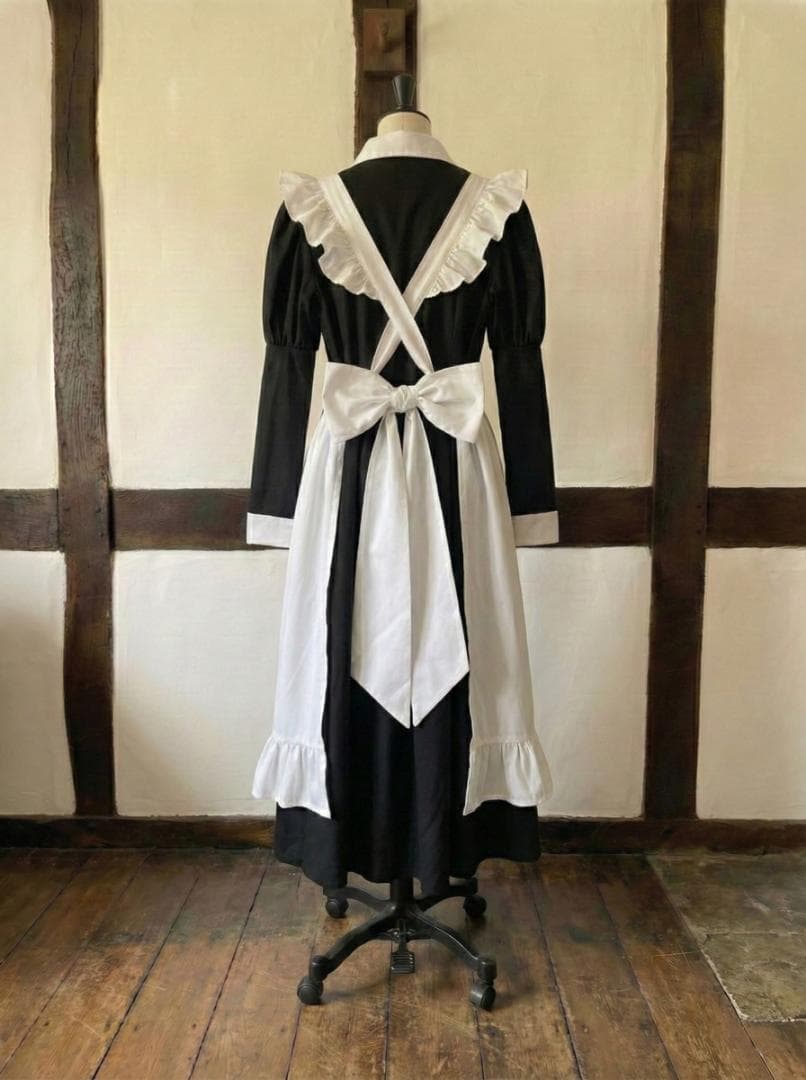 ワンダーパーラー クラシカルメイド服 Mサイズ エプロン 帽子3点セット