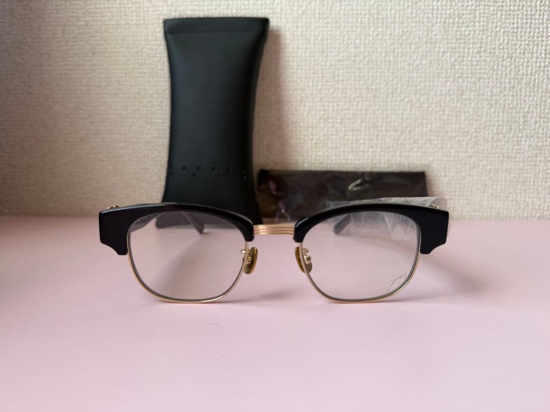 値下げしました！平本蓮　rain ブラックフレームサングラス