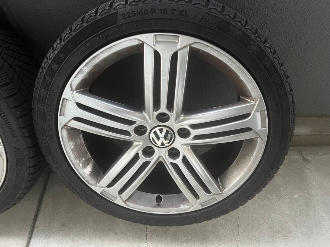 Volkswagen 225/40 R18 ホイールスタッドレスセット(4/4)