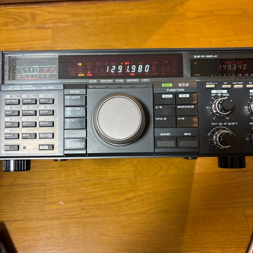 KENWOOD トランシーバー TS-790 「無線機 セパレーター付」
