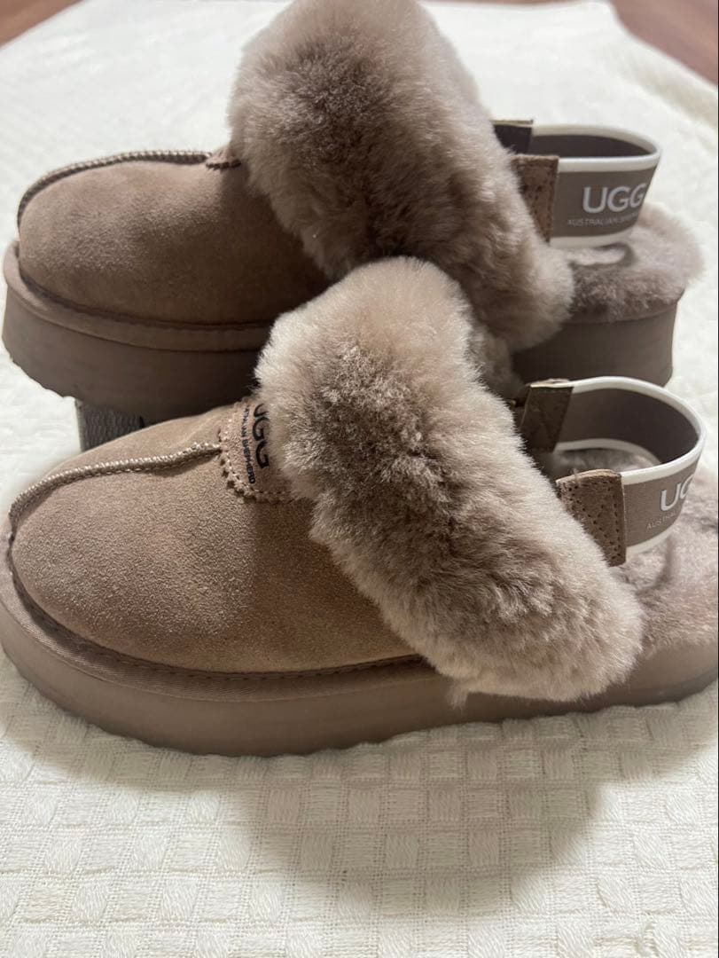 UGG スエード ファー スリッポンムートンブーツ
