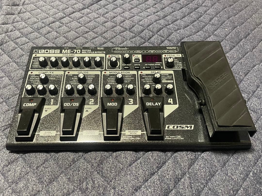 BOSS ME-70 BOSSロゴ入りケースおまけ