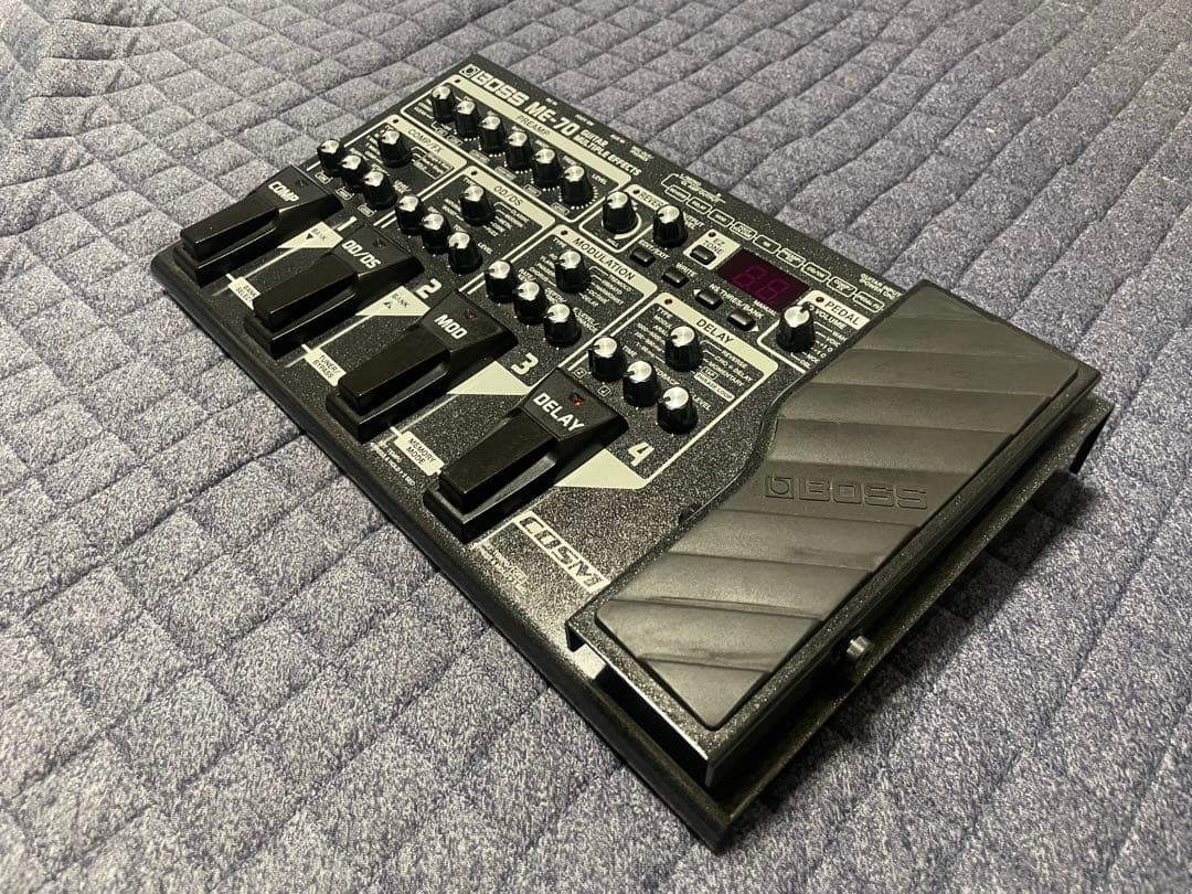 BOSS ME-70 BOSSロゴ入りケースおまけ