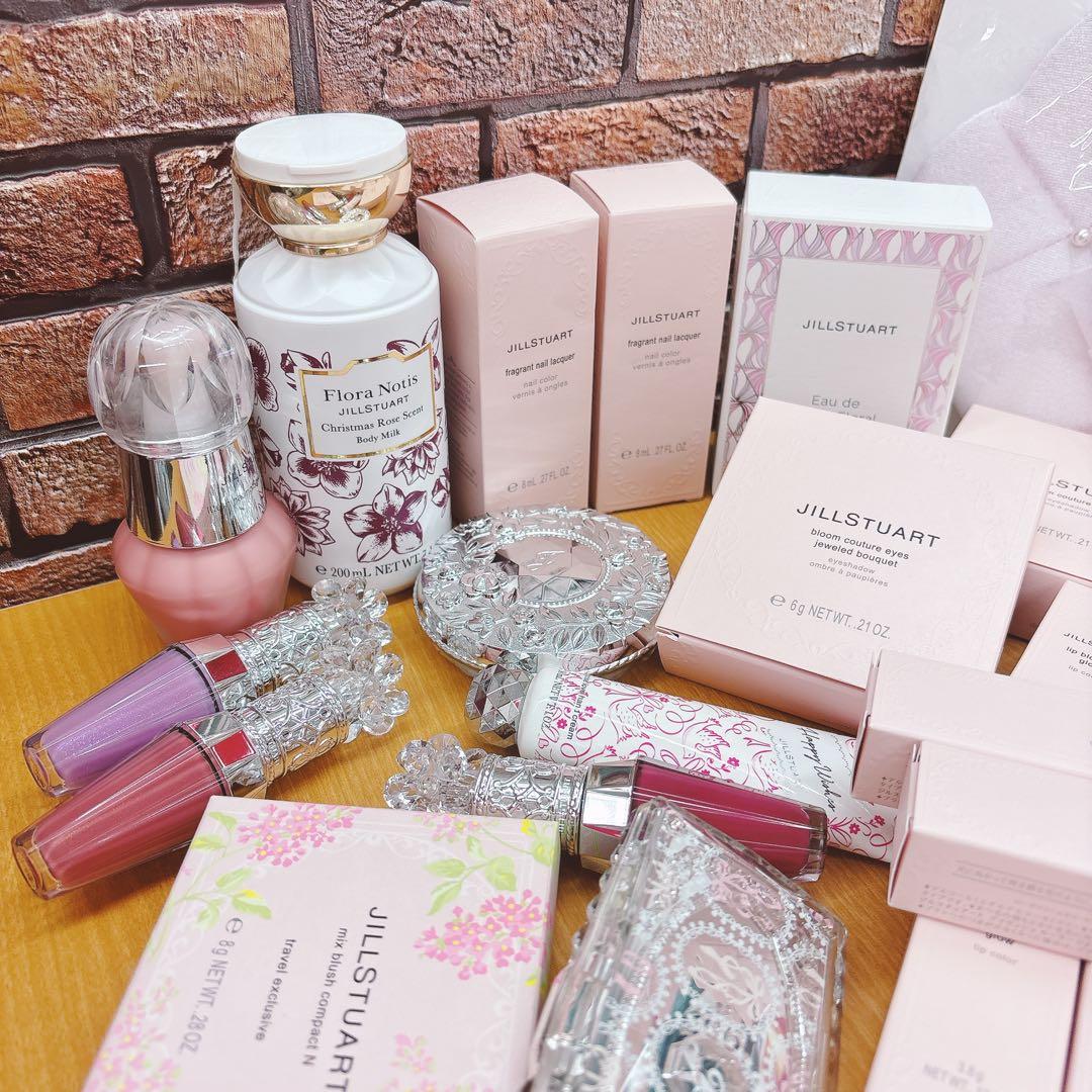 ☆ジルスチュアート　コスメおまとめ売り！！