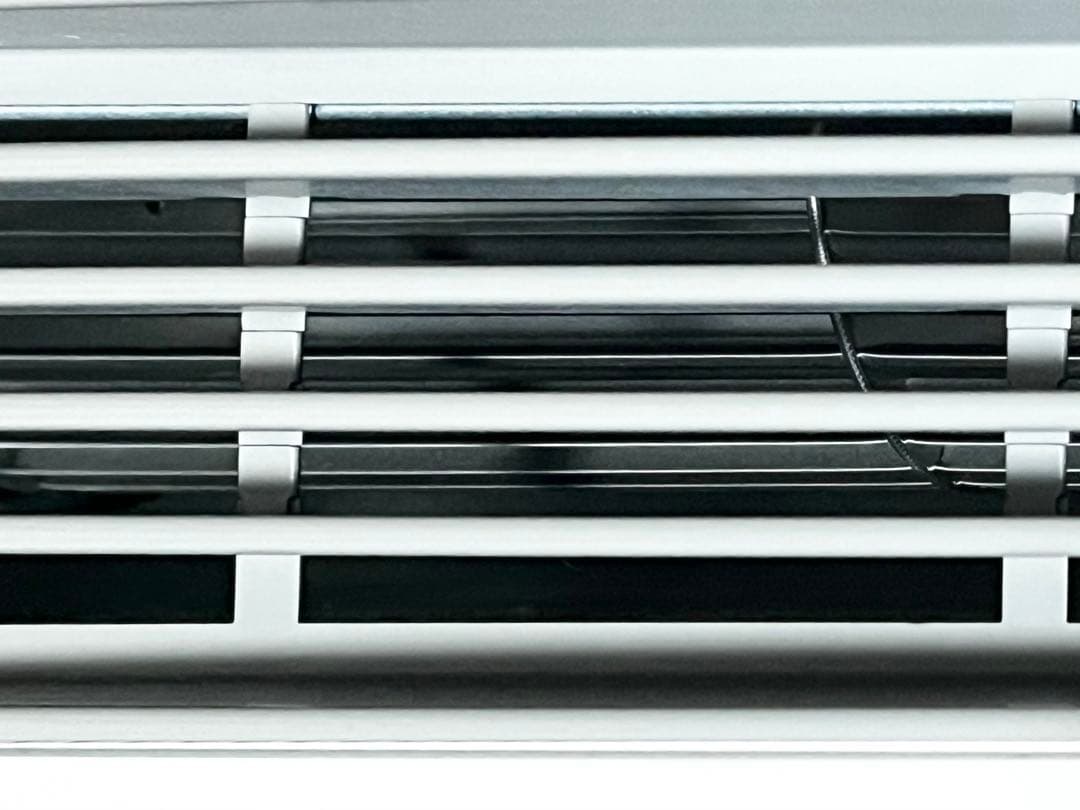 ガスファンヒーター ホワイト コンパクト