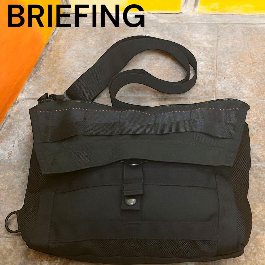 liko0127 ブリーフィング×ビームスプラス メッセンジャーバッグ