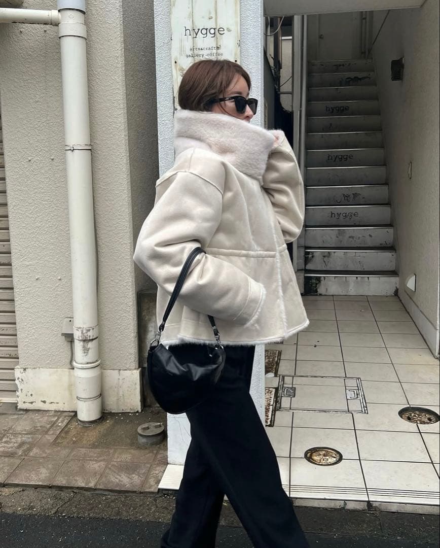 【美品】willfully ファーダブルブレストアウター