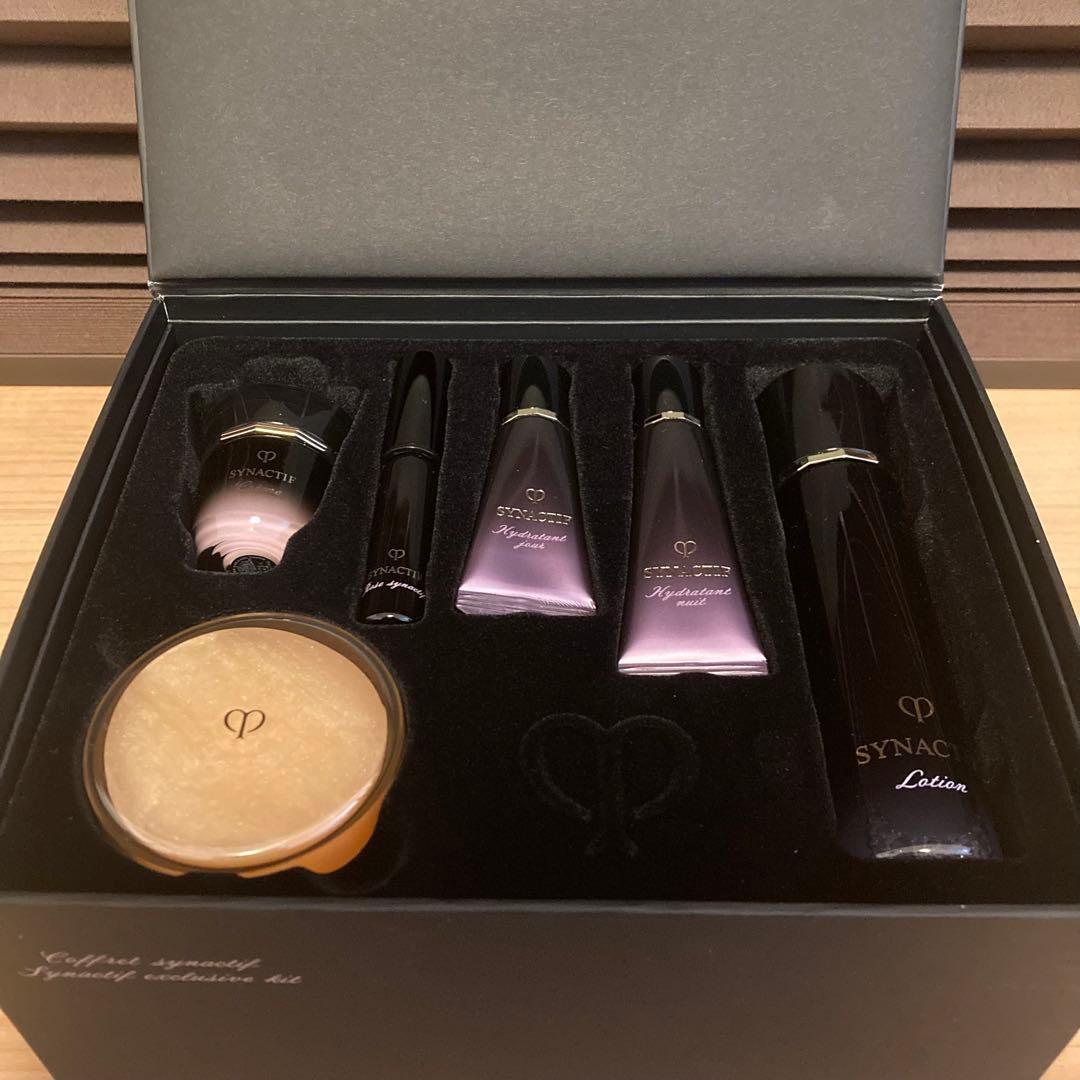 新品 クレ・ド・ポー ボーテ コフレ シナクティフ