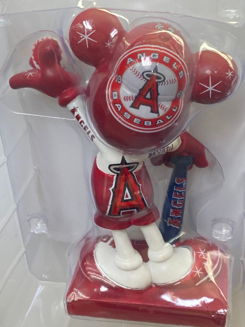 50周年メモリアル　ミッキーマウス × エンゼルス限定 コラボフィギア