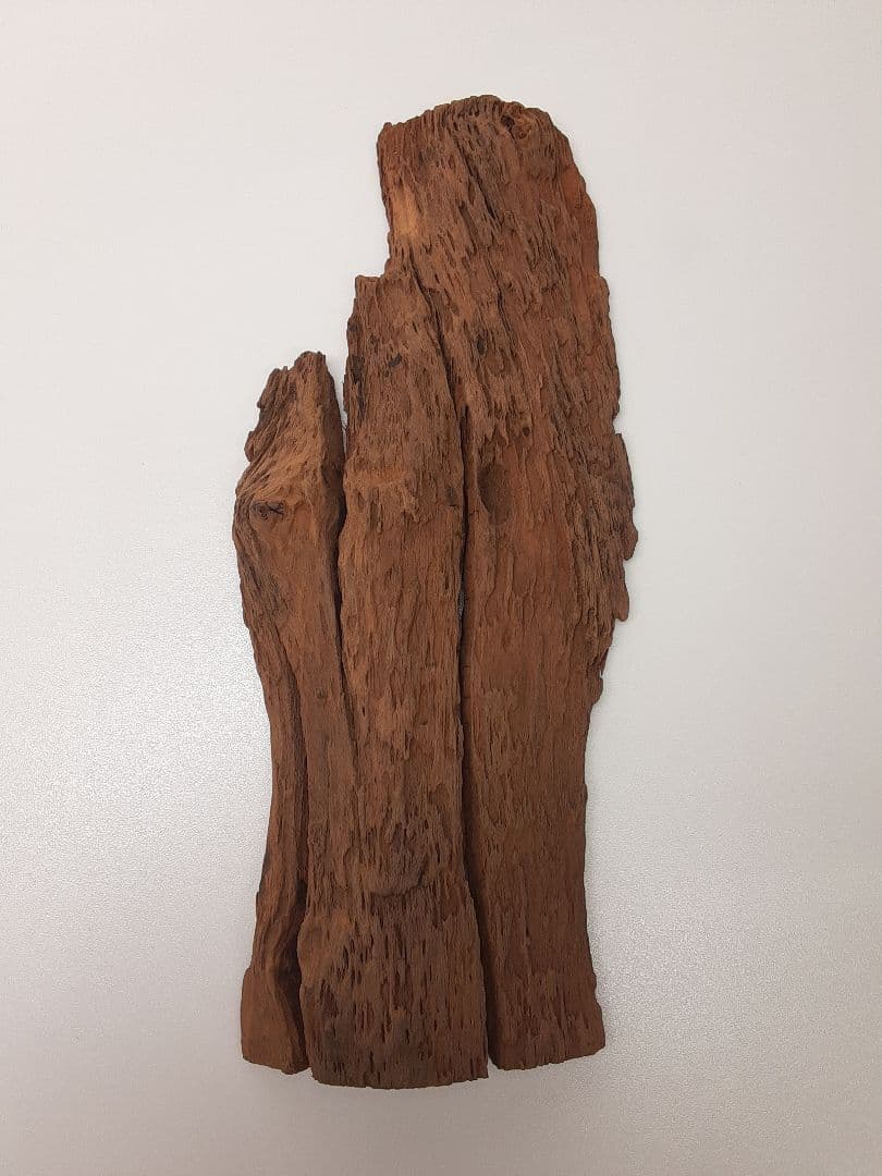 K147-1　時代古作品　仏教美術品　香木　大振り