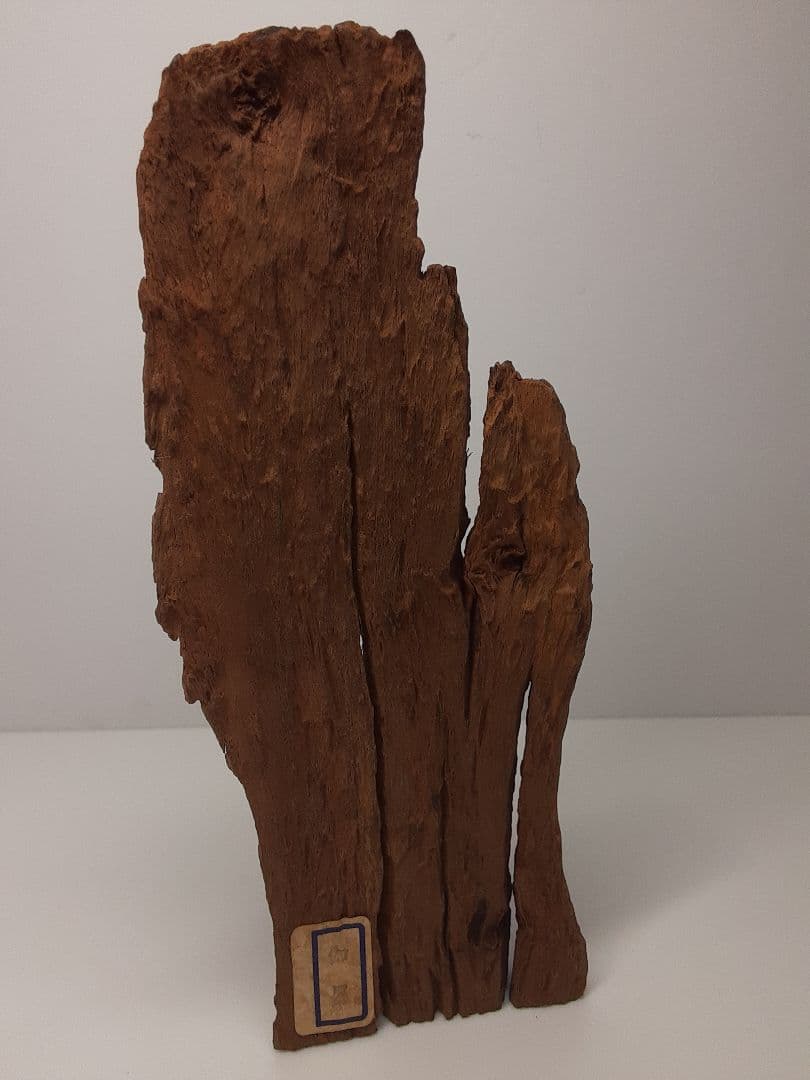 K147-1　時代古作品　仏教美術品　香木　大振り