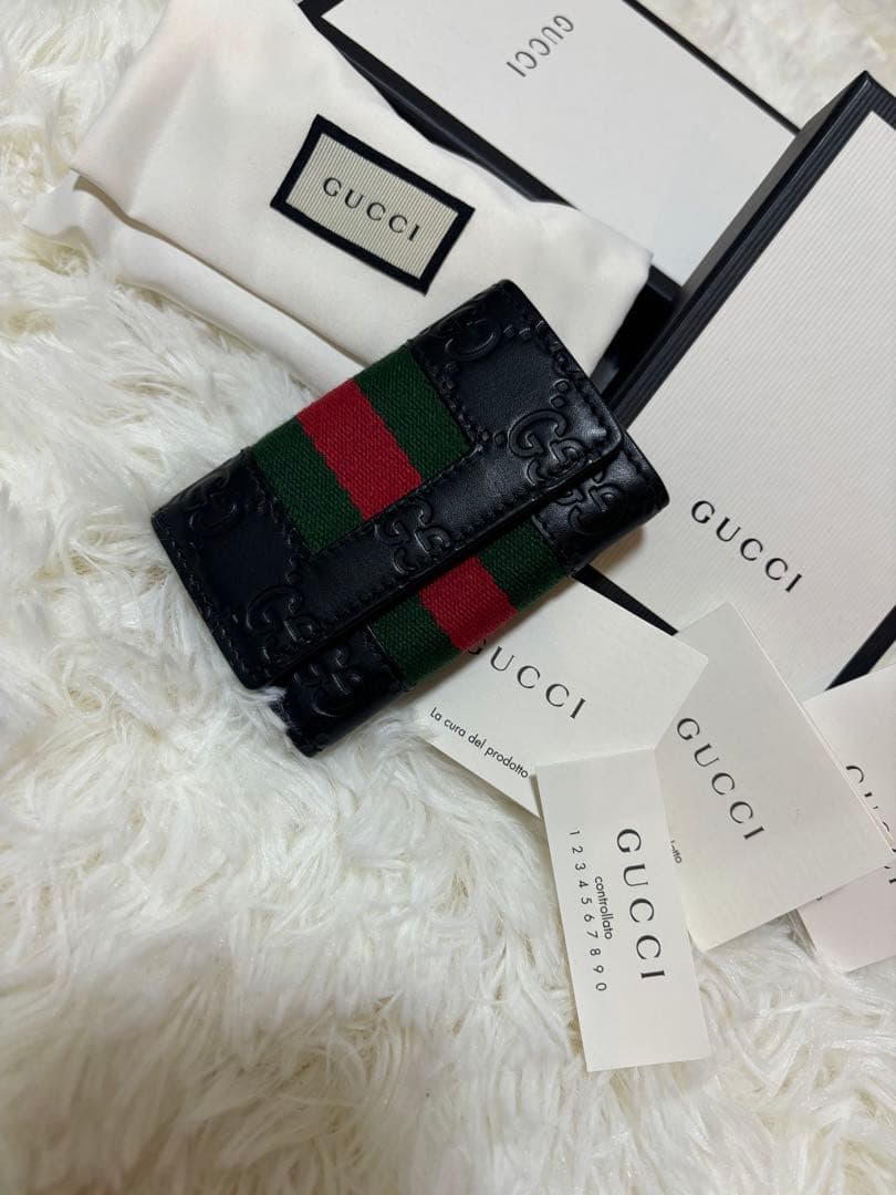 ぼーちゃんさん専用！GUCCI　グッチ 6連キーケース シェリーライン