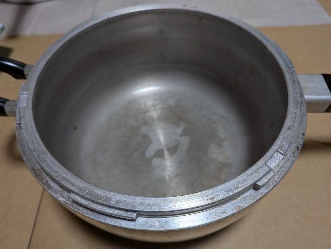 ヘイワ 平和 圧力鍋 6.0L マジックブラウン MB-623