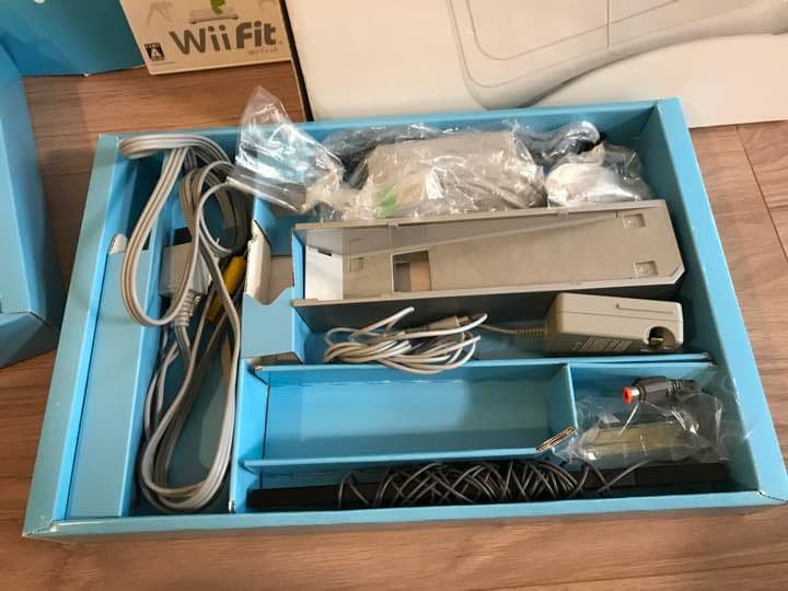 Wii本体、wii fit