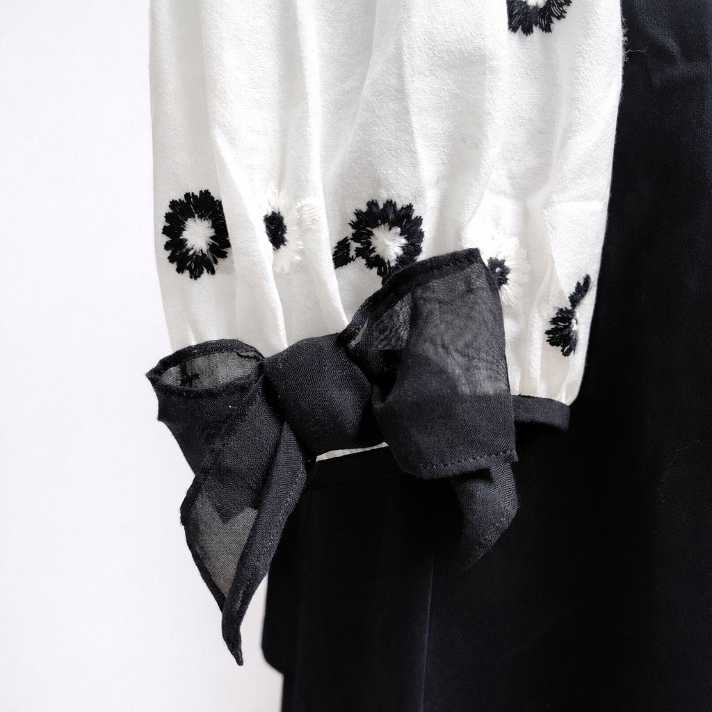 エムズグレイシー M’S GRACY 袖フラワー刺繍 リボン L 40 黒