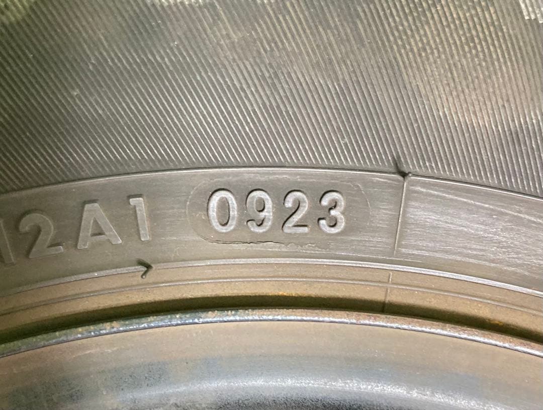Yokohama 145/80R12 ノーマルタイヤ、鉄ホイール付き4本！