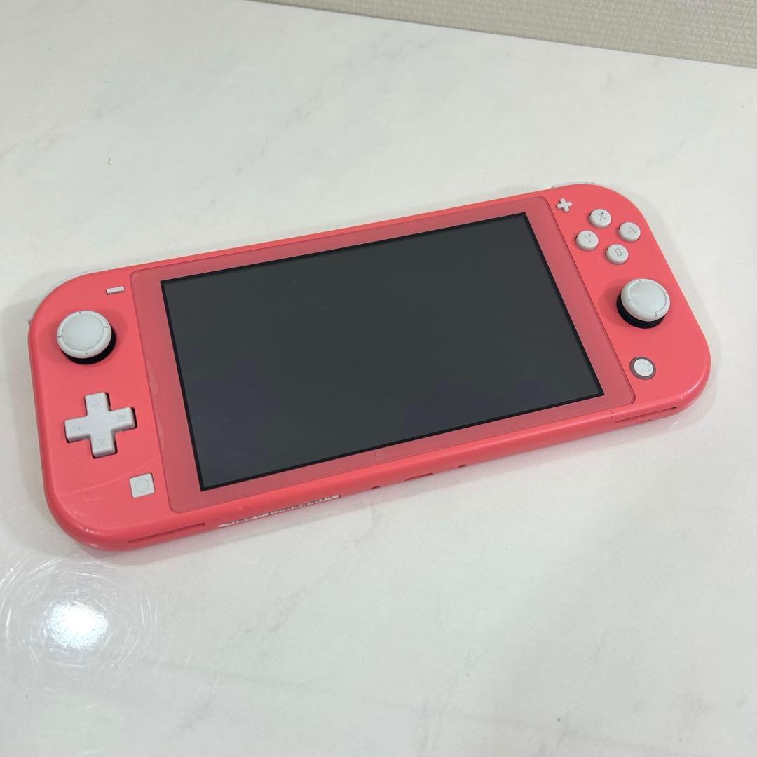 Nintendo Switch Lite スイッチライト　ピンク 使用感あり。