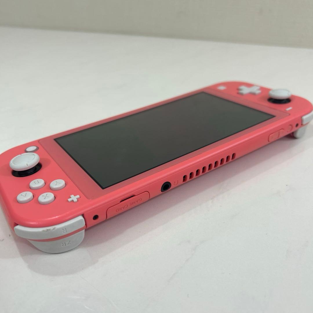 Nintendo Switch Lite スイッチライト　ピンク 使用感あり。