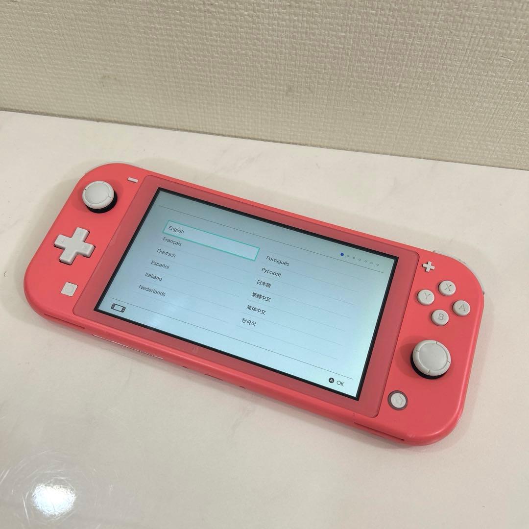 Nintendo Switch Lite スイッチライト　ピンク 使用感あり。