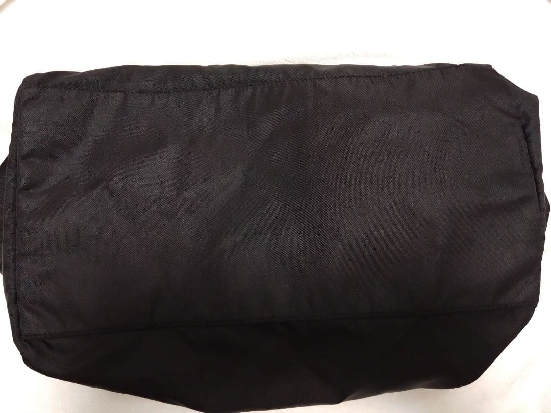 PRADA ブラック ナイロン トートバッグ