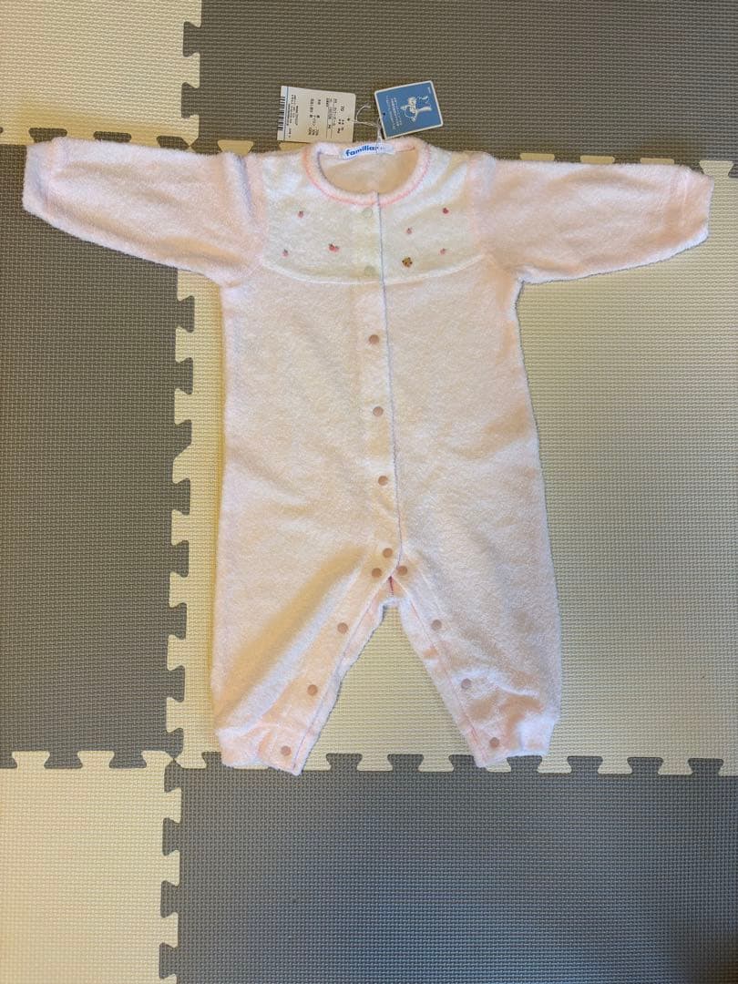 【新品未使用ファミリア】ピンク色ロンパース 70サイズ
