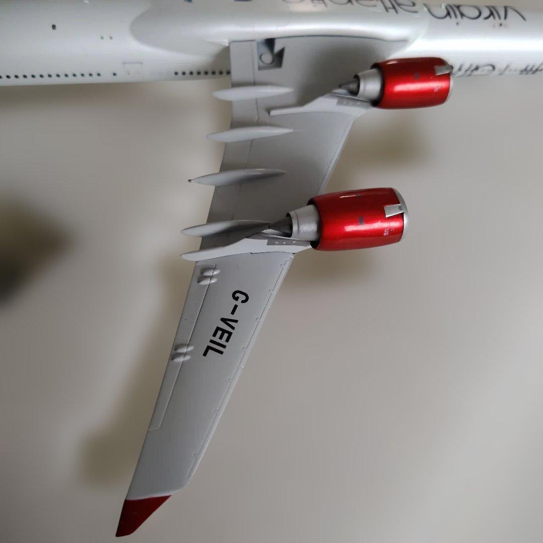 航空機・ヘリコプター Virgin Atlantic A340-600 Gemini 200