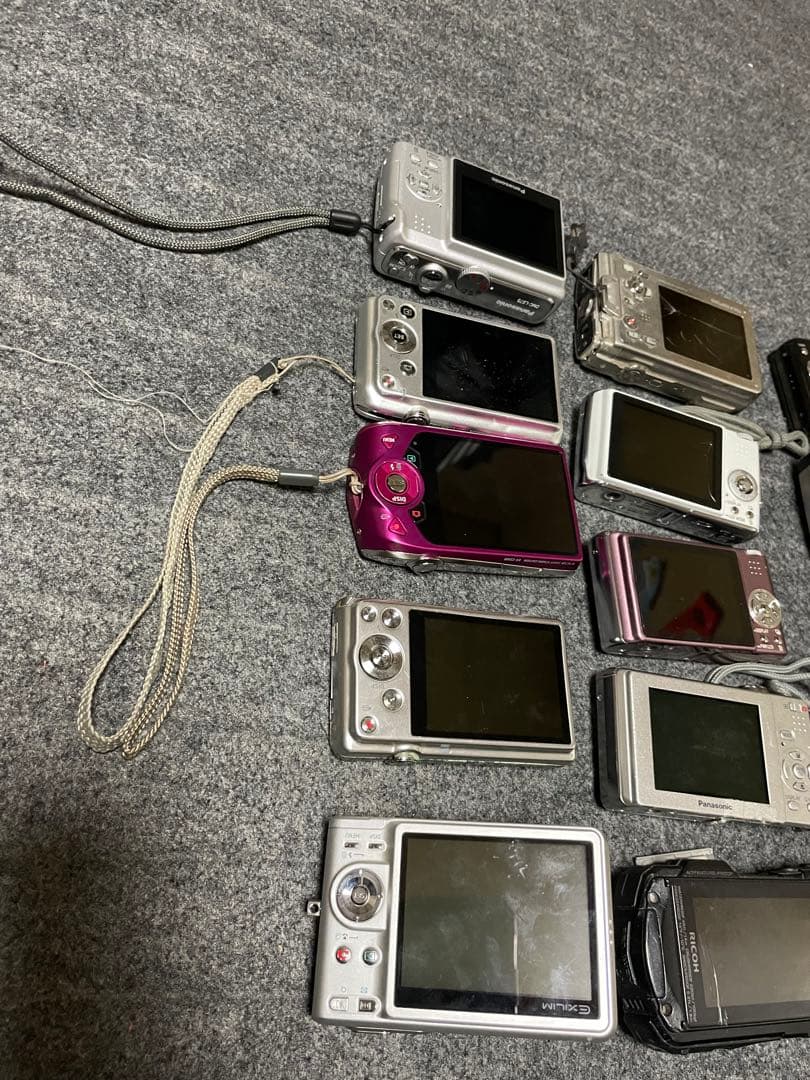 デジタルカメラ　まとめ売り15個ジャンク品