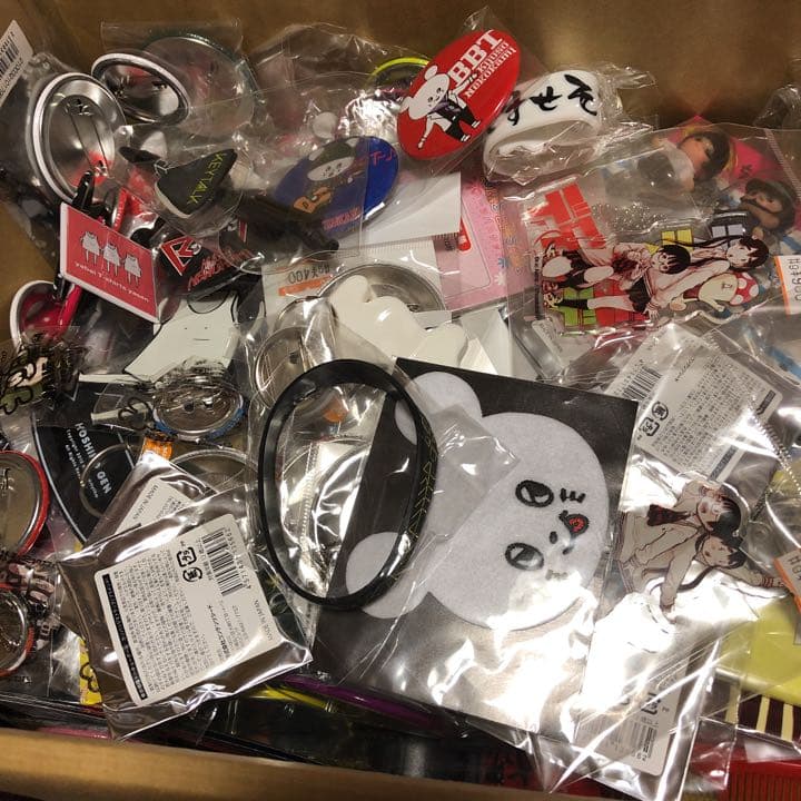 ラババン 缶バッジ ポストカード キーホルダー