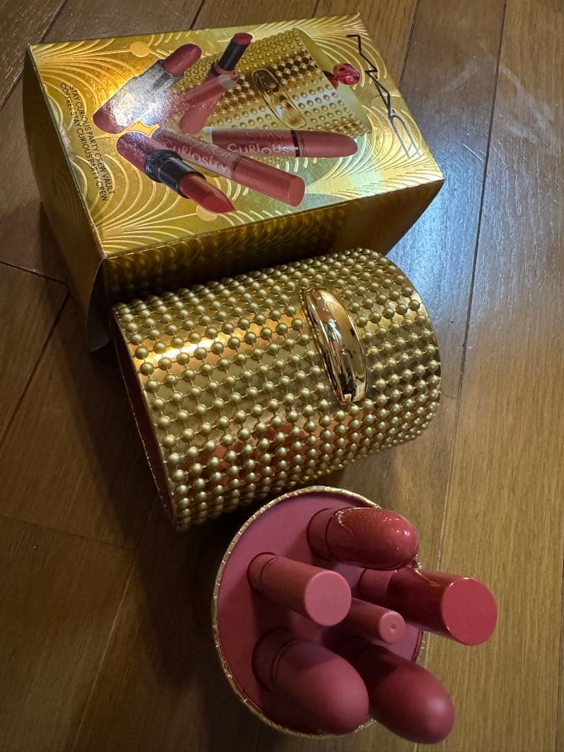 MAC クリスマスコフレ 2024