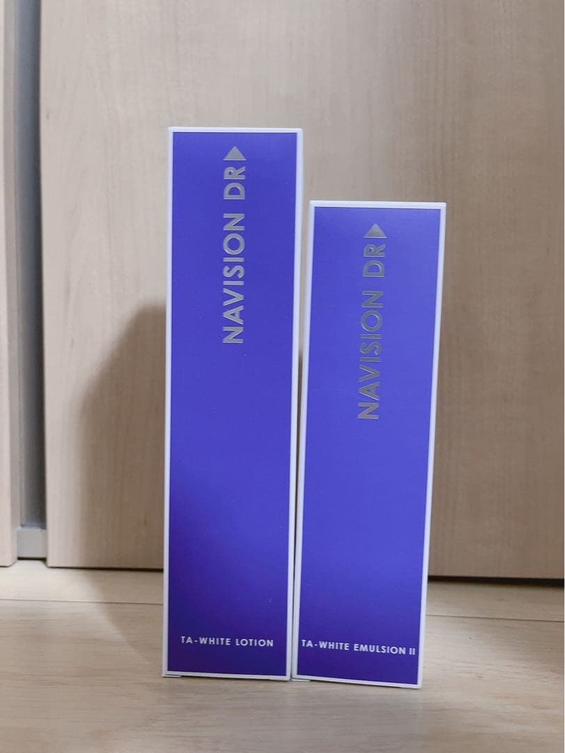 ナビジョンDR TAホワイトローション、TAホワイトエマルジョン　セット